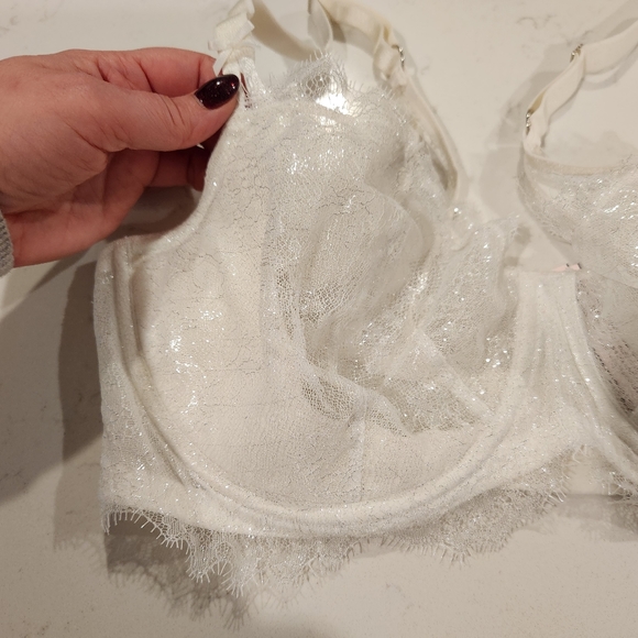 Victoria's secret dream angels bra, unlined, size 36DDD - Picture 2 of 4